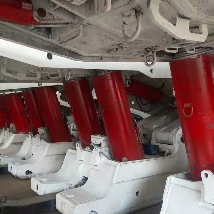 掩護(hù)式液壓支架維修
