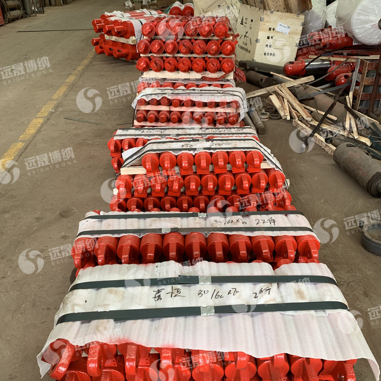 液壓支架拉后溜千斤頂維修